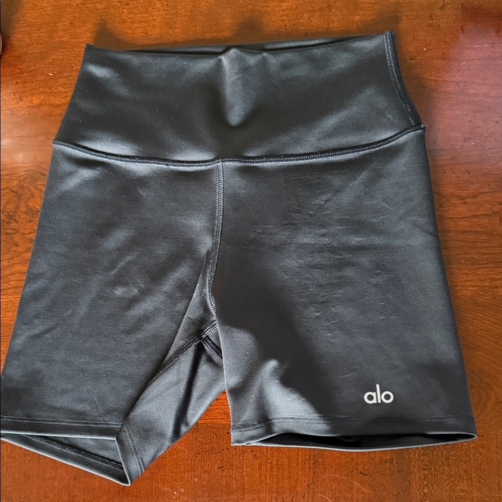 ALO Yoga Black High-Waist Bike Shorts